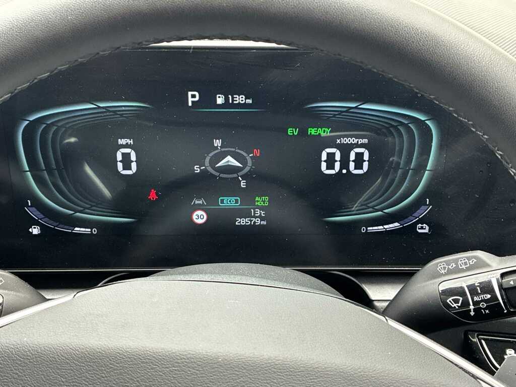 Kia Niro 4 Red #9
