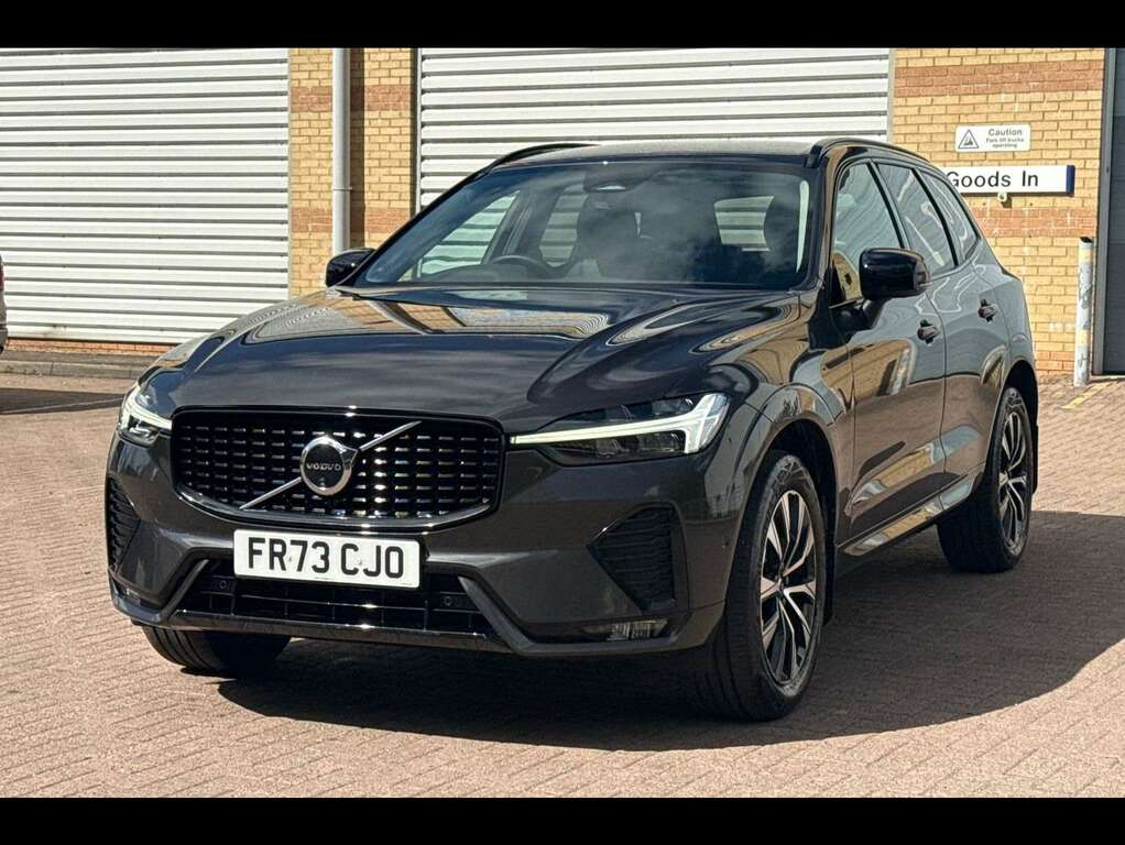 Volvo XC60 Suv White #20
