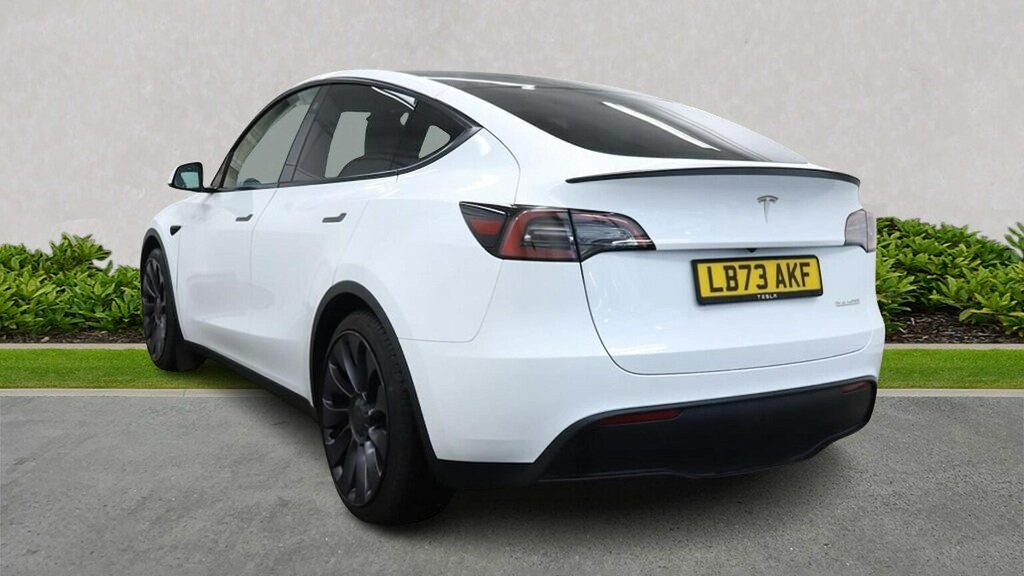 Tesla Model Y Dual Motor Performance Suv 4Wd White #3