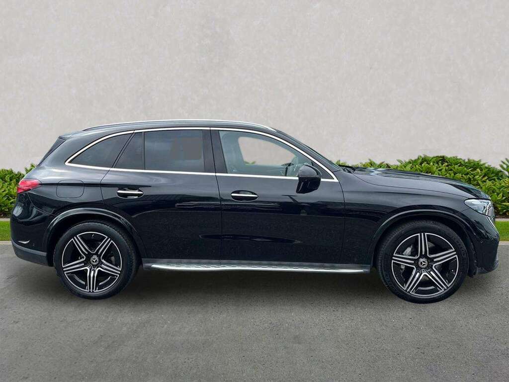 Mercedes-Benz GLC Class Glc 300 4Matic Amg Line Premium 9G-tronic FL73VOG Black #3
