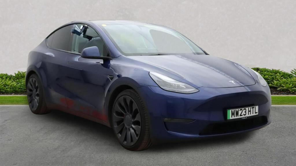 Tesla Model Y Dual Motor Performance Suv 4Wd Blue