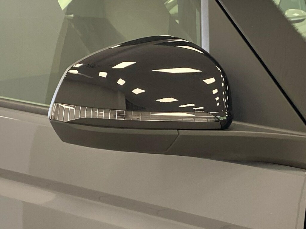 Volkswagen Multivan 1.4 Tsi 13Kwh Energetic Mpv Plug-in Hyb Grey #36