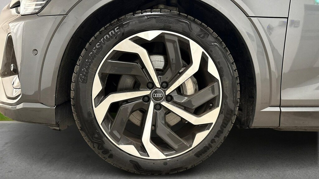 Audi E-tron 55 Black Edition Sportback Quatt Grey #4