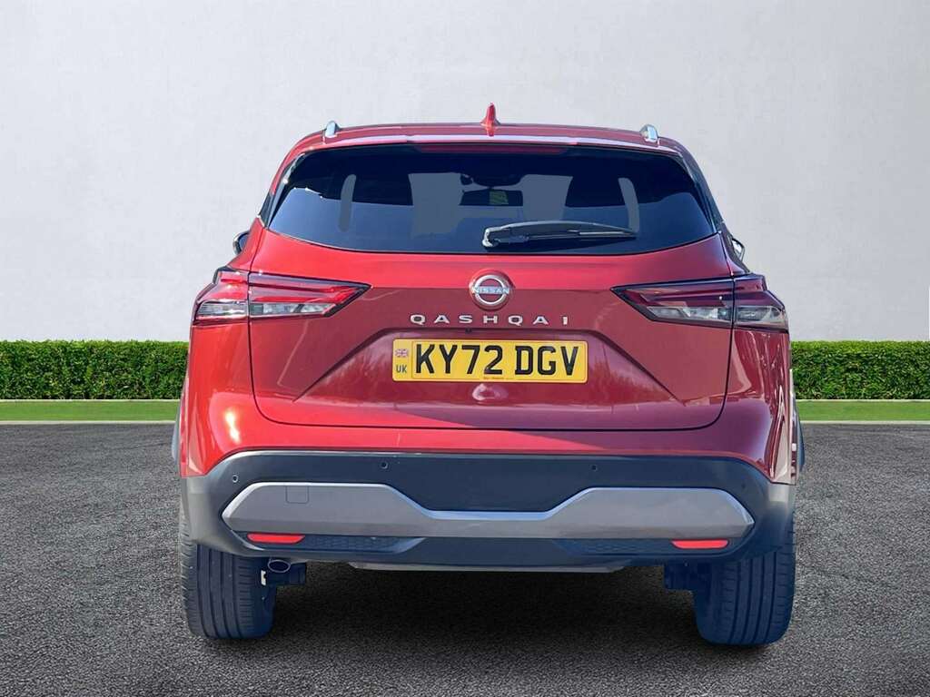 Nissan Qashqai 1.3 Dig-t Mh 158 Tekna Xtronic KY72DGV Red #5