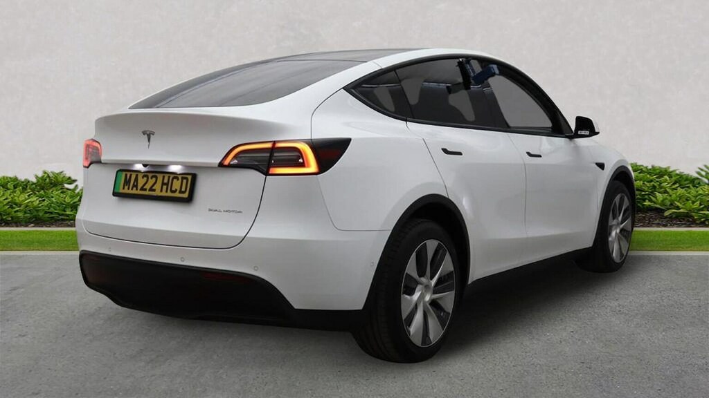 Tesla Model Y Dual Motor Long Range Suv 4Wde White #4