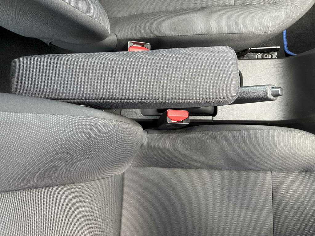 Dacia Sandero Essential White #38