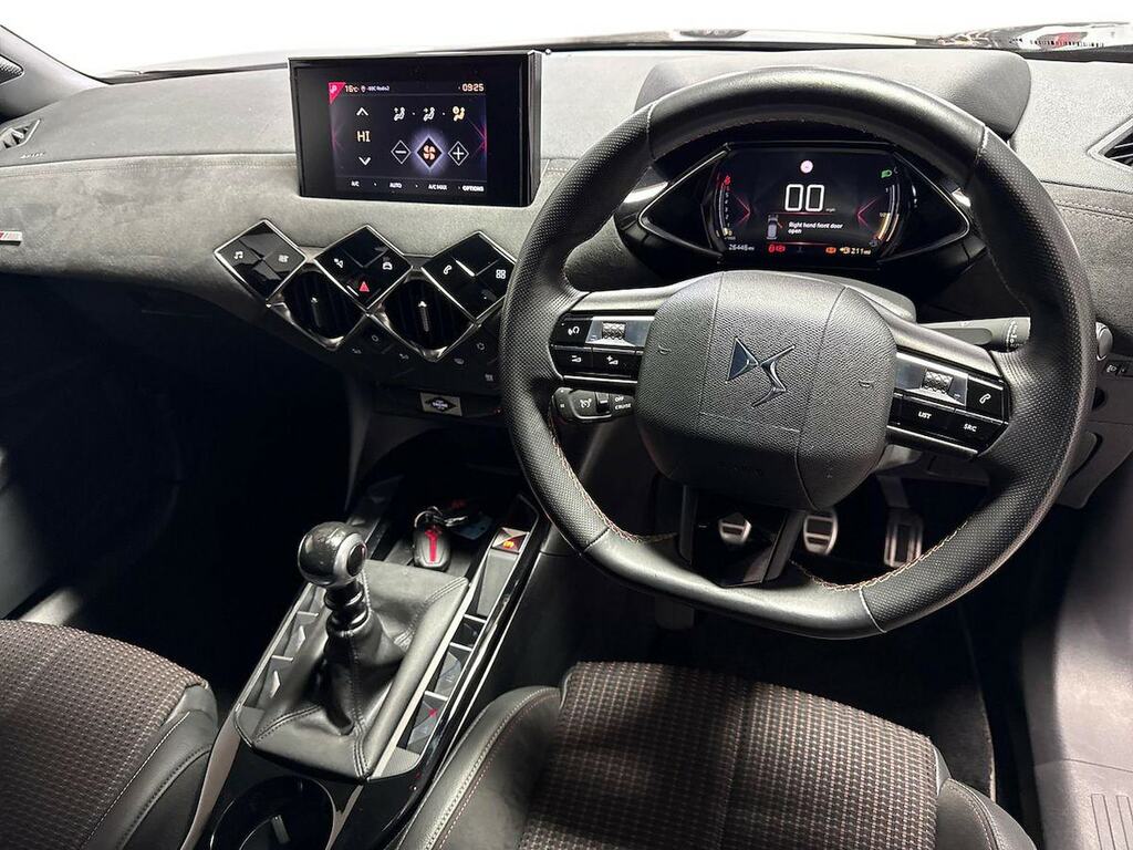 DS DS 3 Crossback Performance Line Red #8