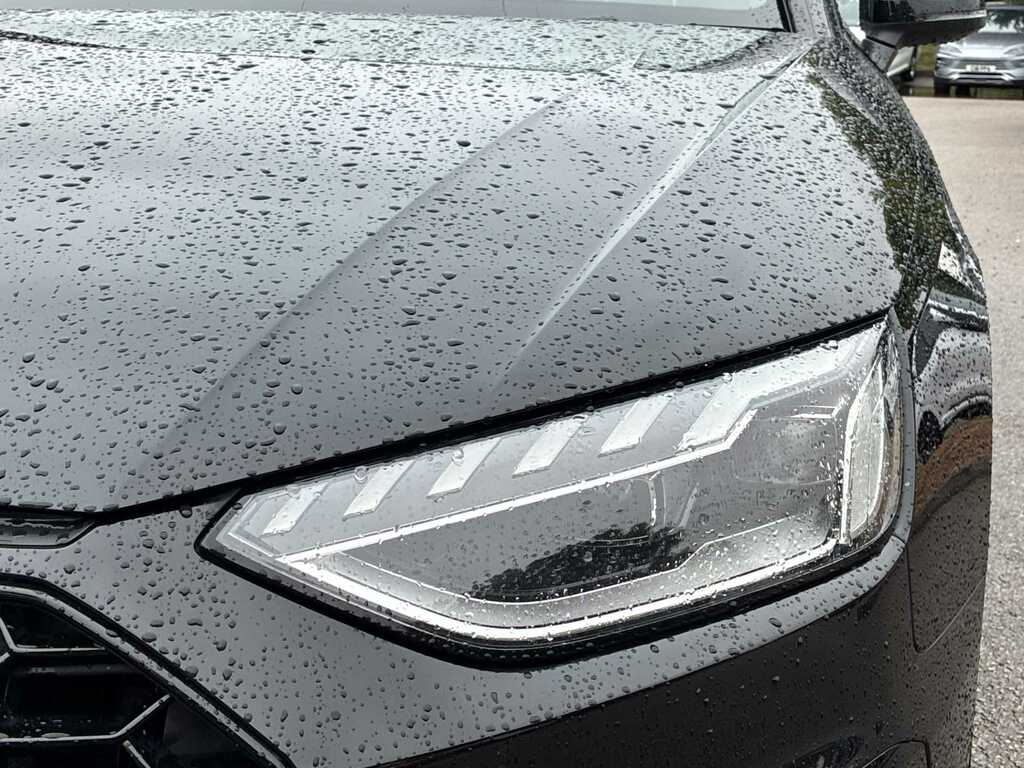 Audi A4 Avant Black Edition Grey #27