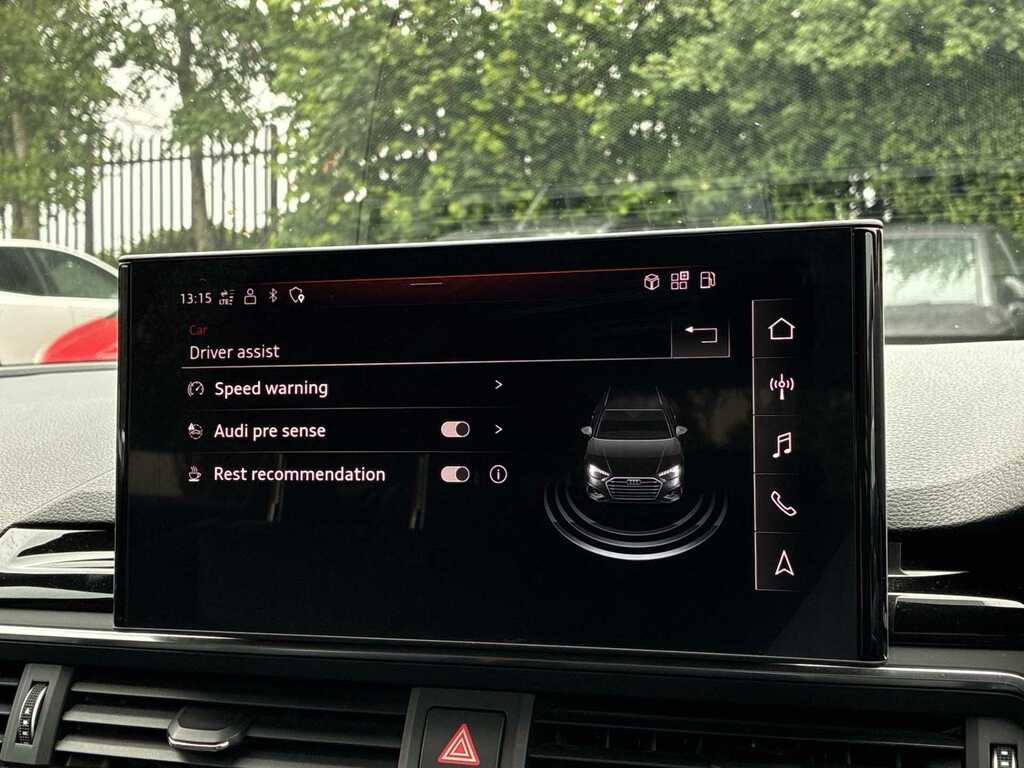 Audi A4 Avant Black Edition Grey #35