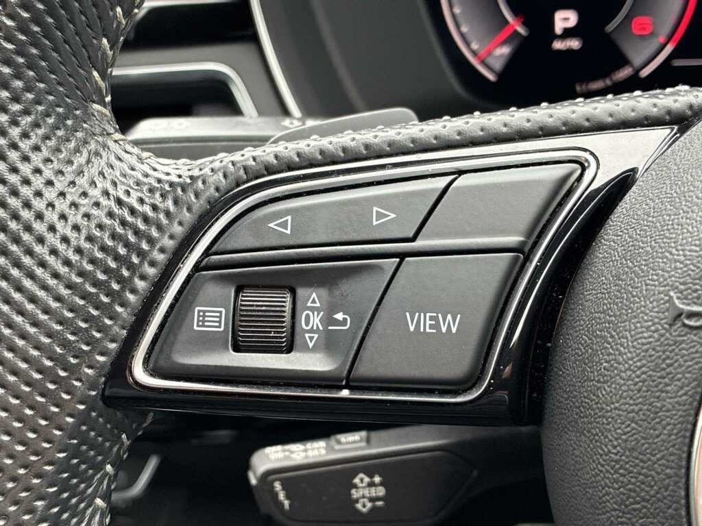 Audi A4 Avant Black Edition Grey #23