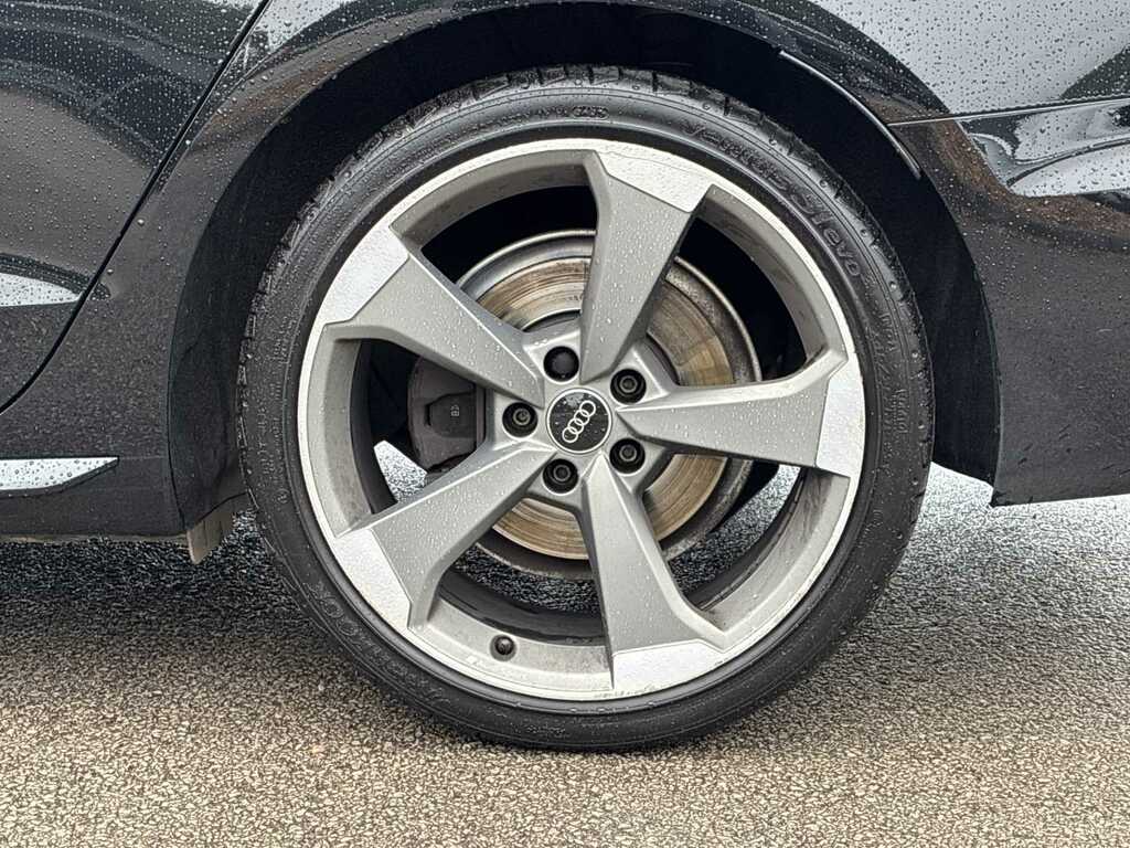 Audi A4 Avant 35 Tdi Black Edition S Tronic Black #6