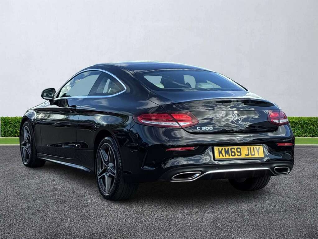 Mercedes-Benz C Class C300 Amg Line Premium 9G-tronic Black #2