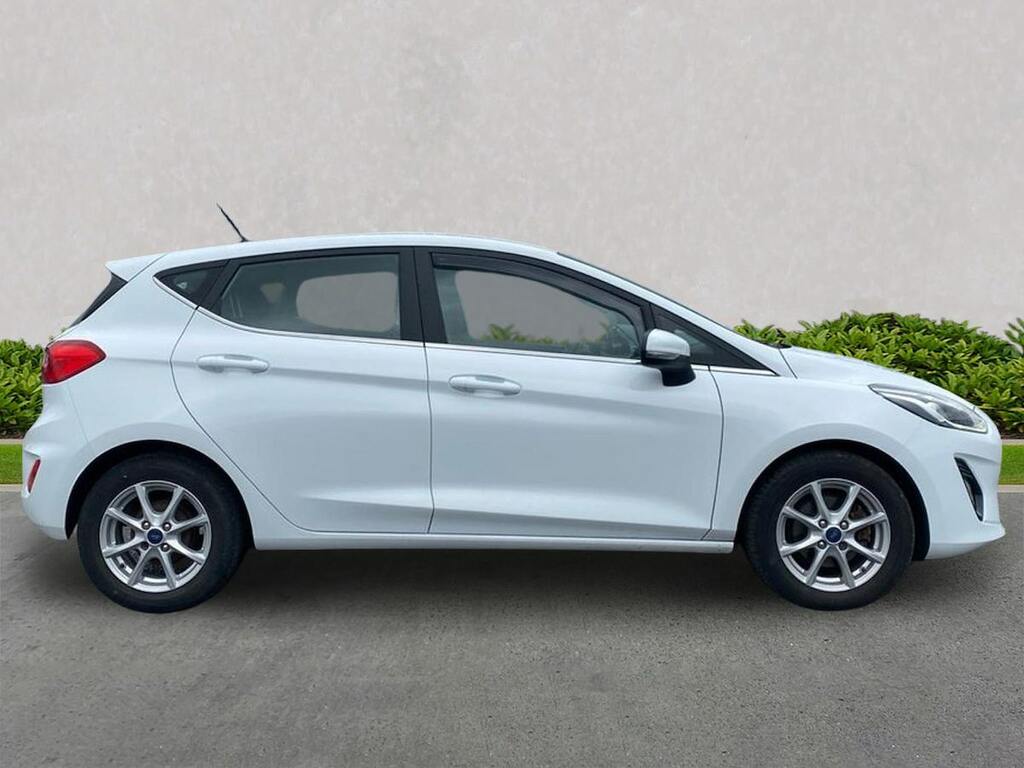 Ford Fiesta 1.1 Ti-vct Zetec Hatchback Euro White #3