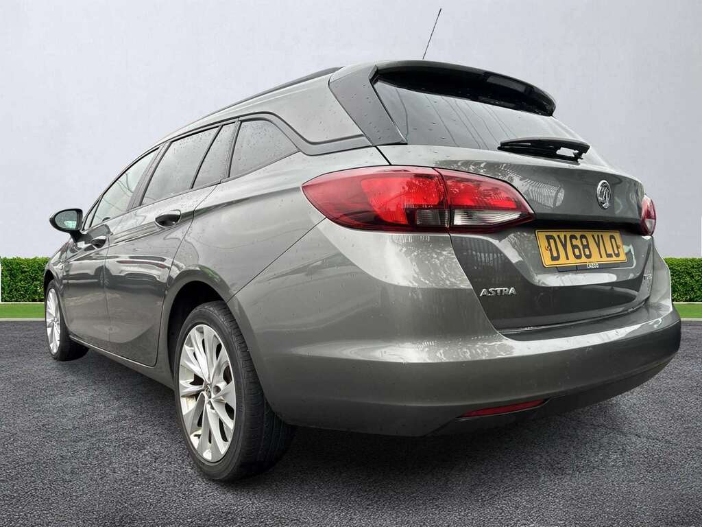 Vauxhall Astra Design Cdti Black #2