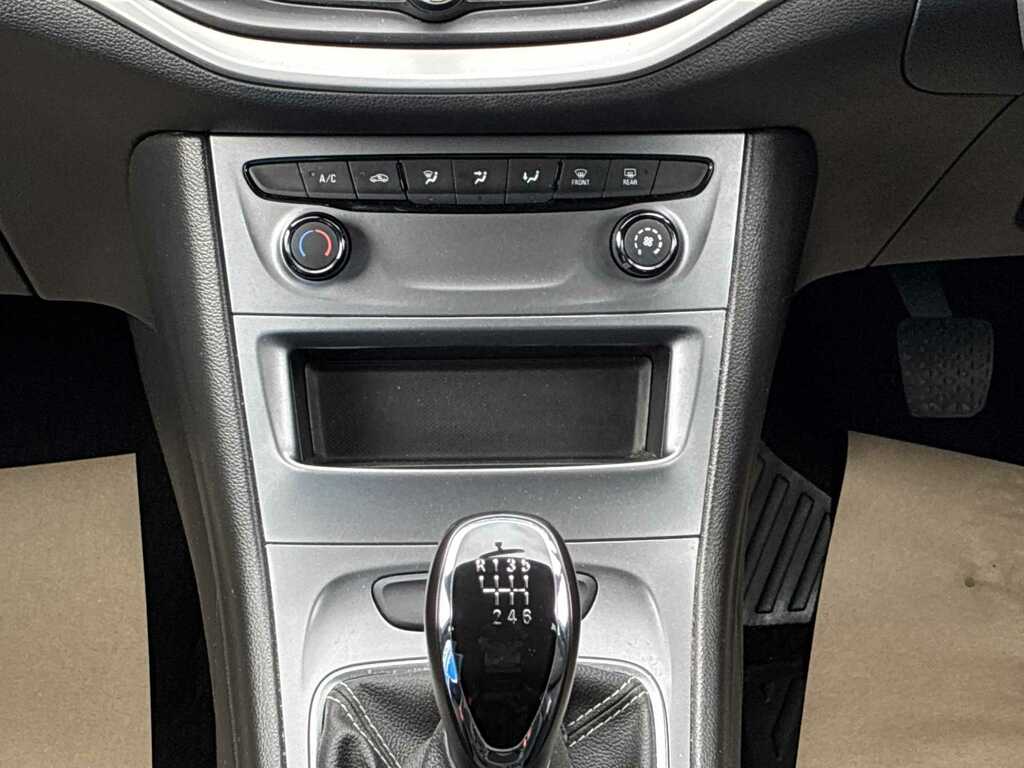 Vauxhall Astra Design Cdti Black #11