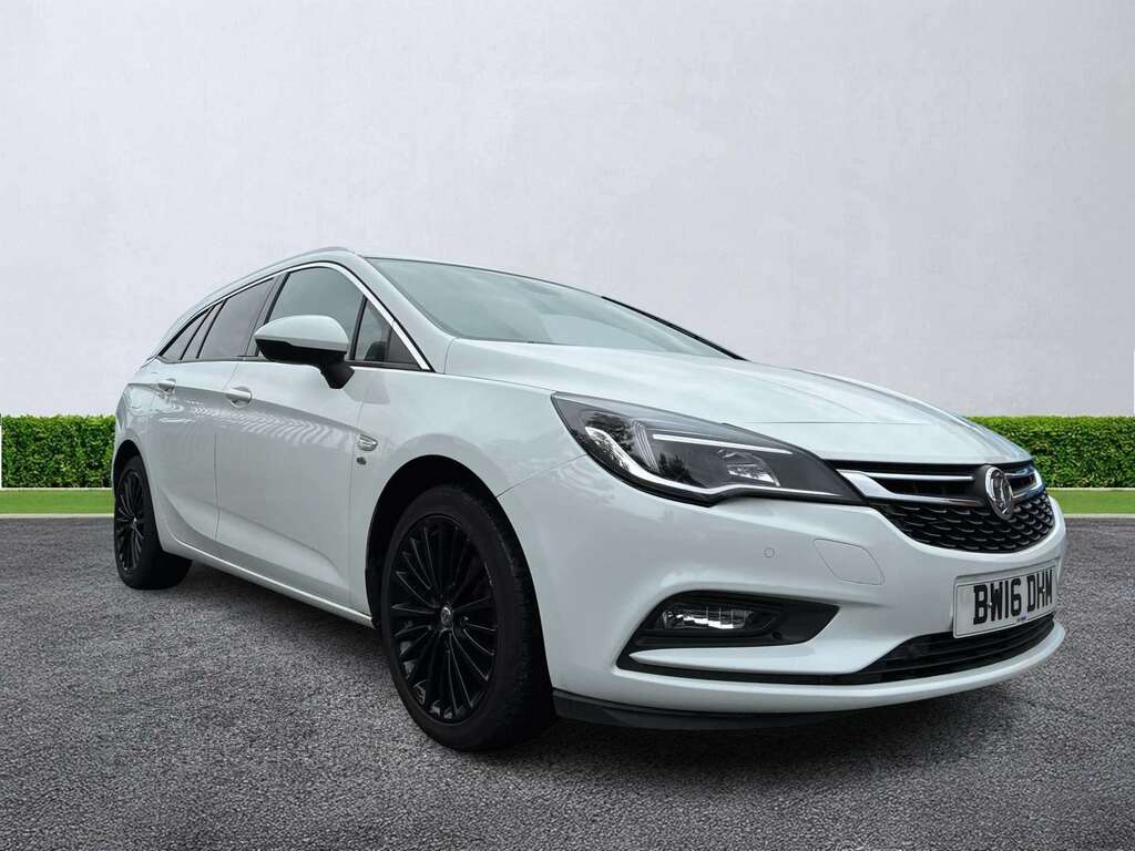 Vauxhall Astra 1.4T 16V 150 Elite Nav White