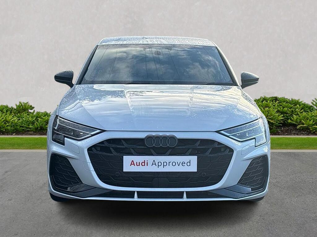 Audi A3 2.0 Tdi 150 Black Edition S Tronic SA75XVO White #5