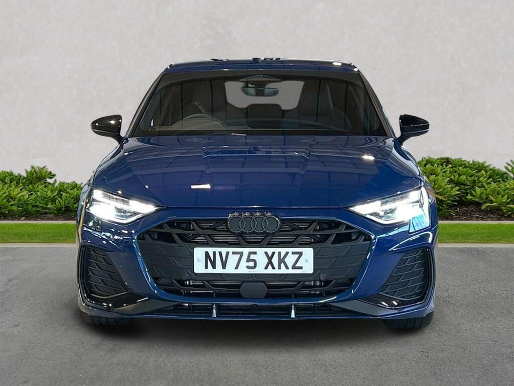 Audi A3 2.0 Tdi 35 Black Edition Sportback S Tr Blue #5