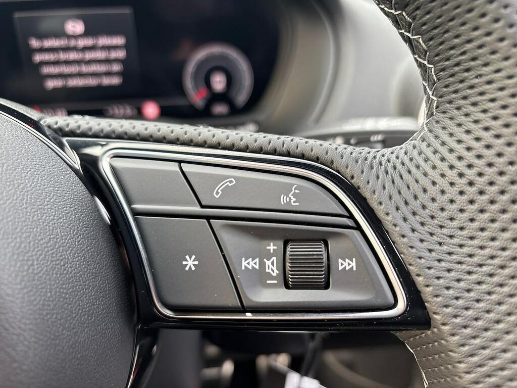Audi Q2 35 Tfsi S Line Tech Grey #26