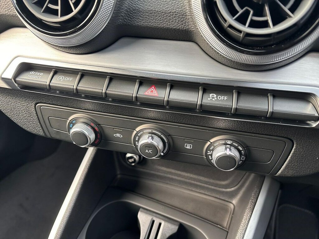 Audi Q2 35 Tfsi S Line Tech Grey #12