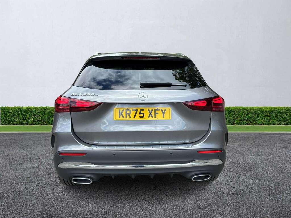 Mercedes-Benz GLA Class Gla 250E Amg Line Executive Grey #4