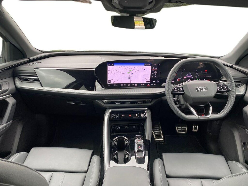Audi Q5 S Line Black #8