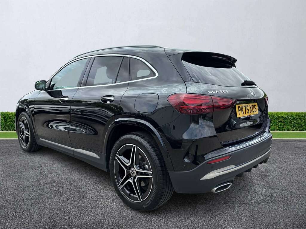 Mercedes-Benz GLA Class Gla 200 Amg Line Executive PK75XOS Black #2