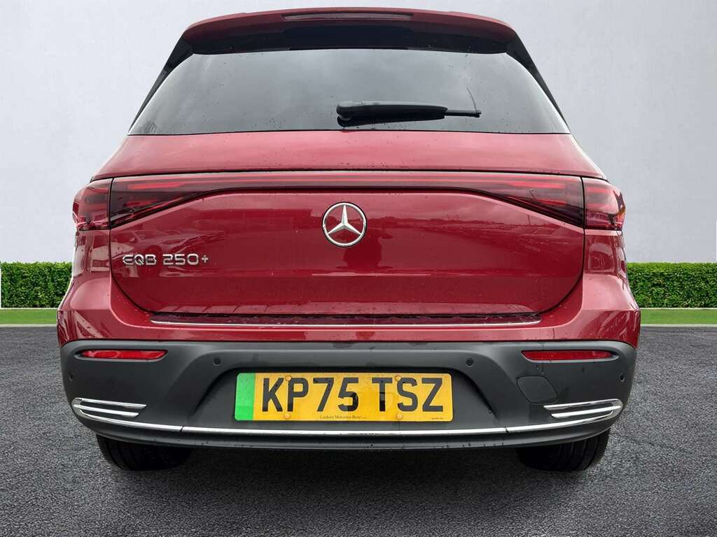 Mercedes-Benz EQB Eqb 250 140Kw Sport Executive 70.5Kwh Red #3