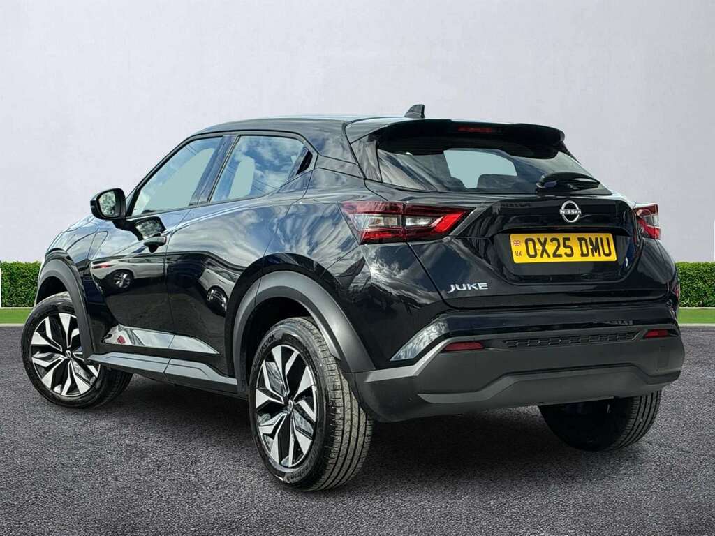 Nissan Juke 1.0 Dig-t Acenta Premium Dct OX25DMU Black #2
