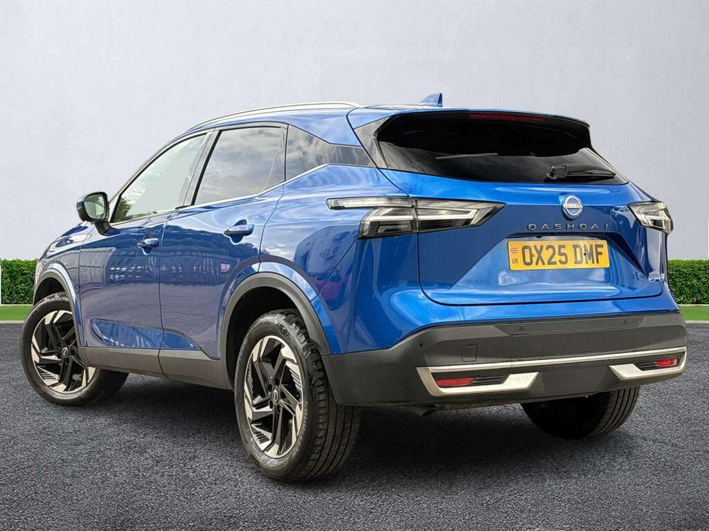 Nissan Qashqai 1.3 Dig-t Mh N-connecta OX25DMF Blue #2