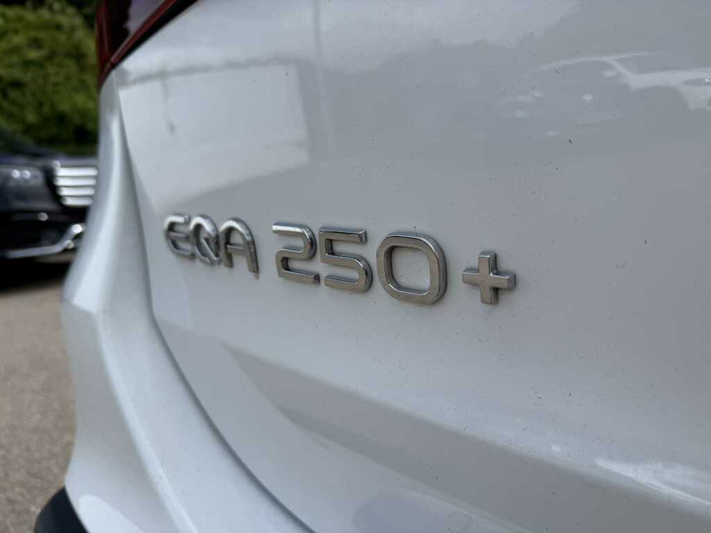 Mercedes-Benz EQA Amg Line Grey #11
