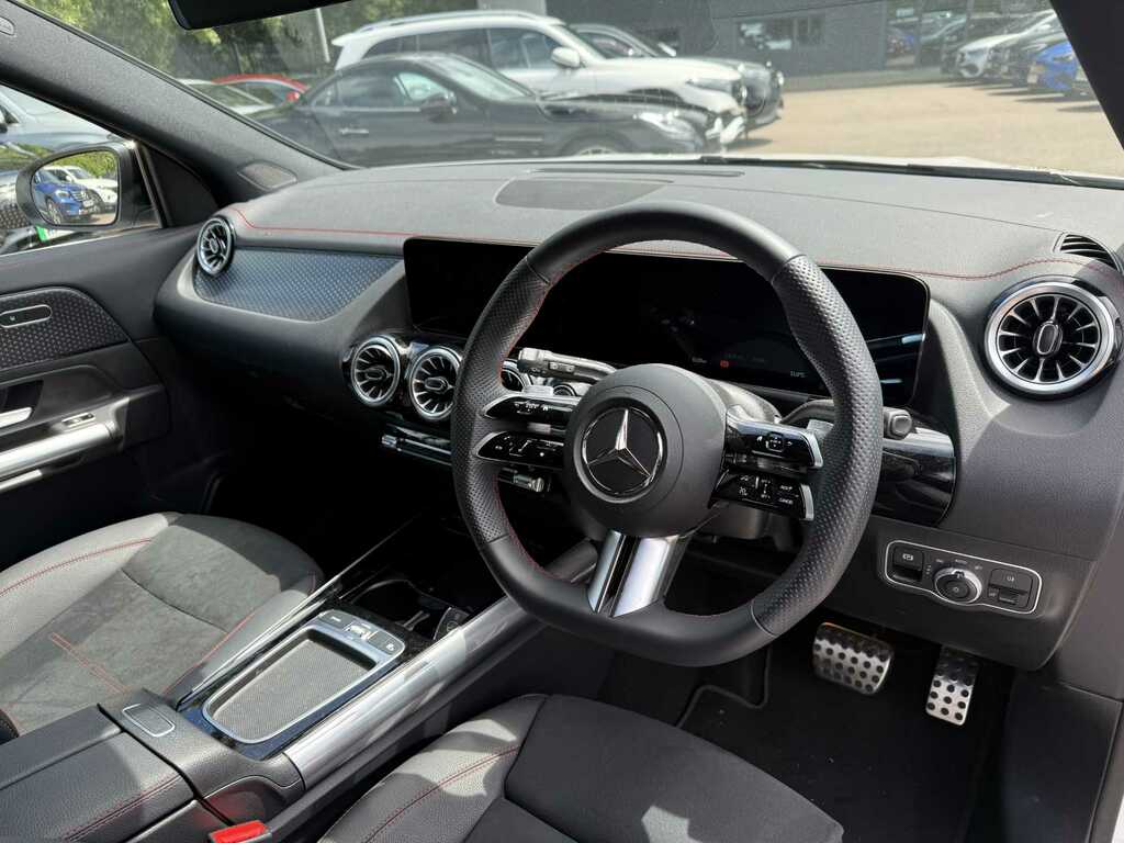 Mercedes-Benz EQA Amg Line Grey #24