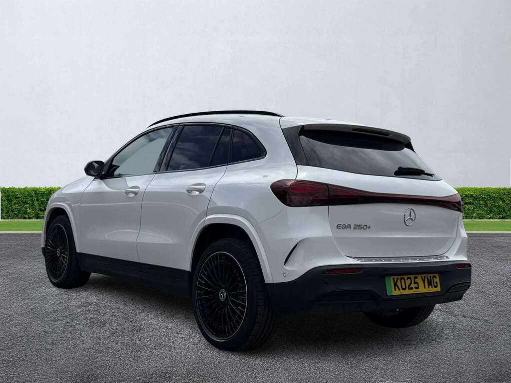 Mercedes-Benz EQA Eqa 250 140Kw Urban Edition 70.5Kwh White #2