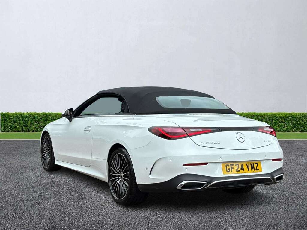 Mercedes-Benz CLE Class Cle 300 4Matic Amg Line Premium 9G-tronic White #2