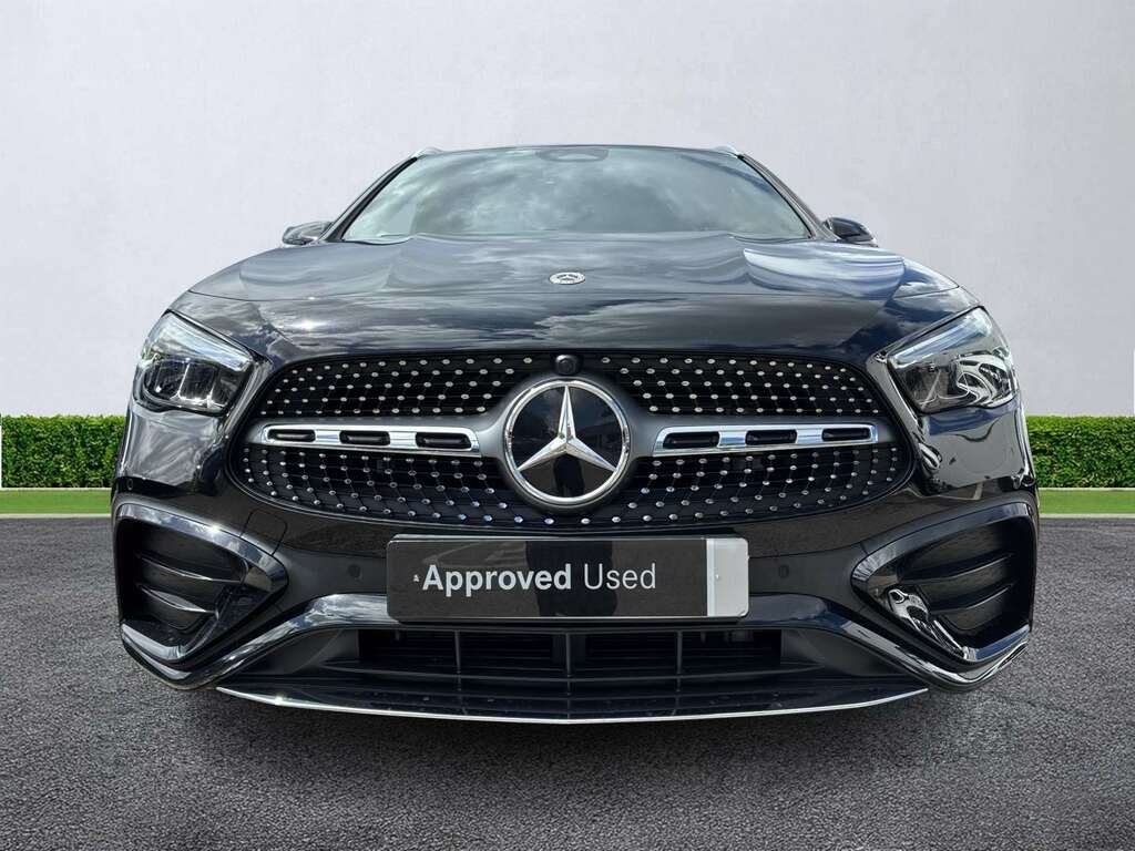 Mercedes-Benz GLA Class Gla 200 Amg Line Executive Black #5