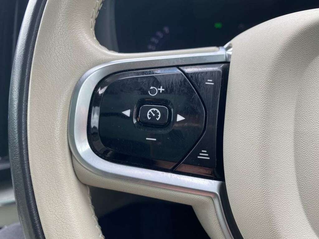 Volvo XC60 Suv Grey #27
