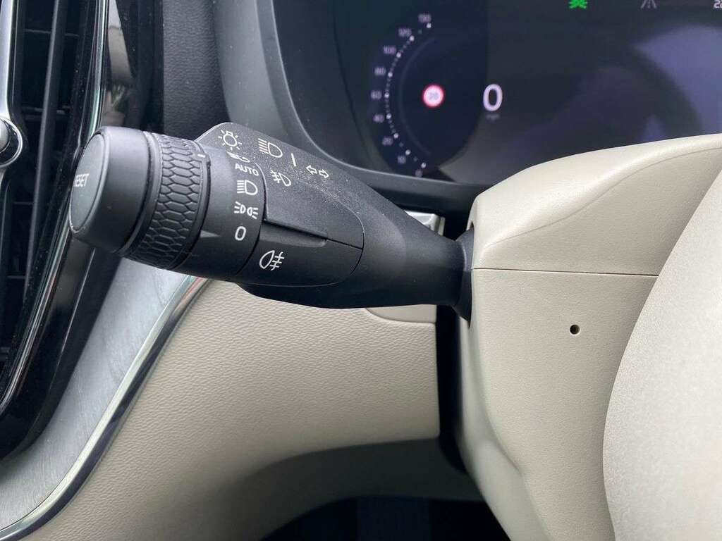 Volvo XC60 Suv Grey #29