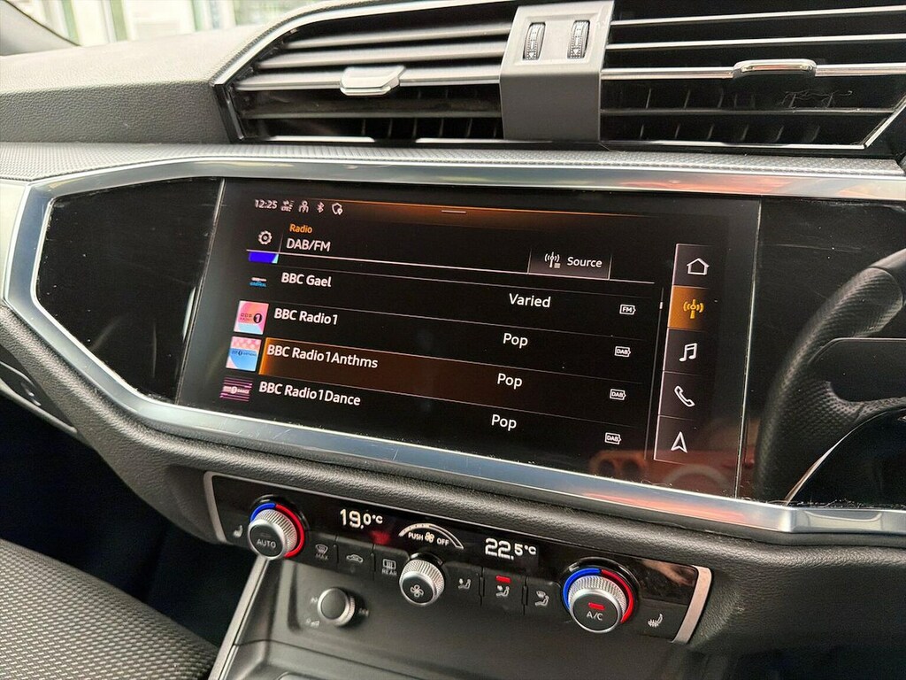 Audi Q3 Tdi S Line #24