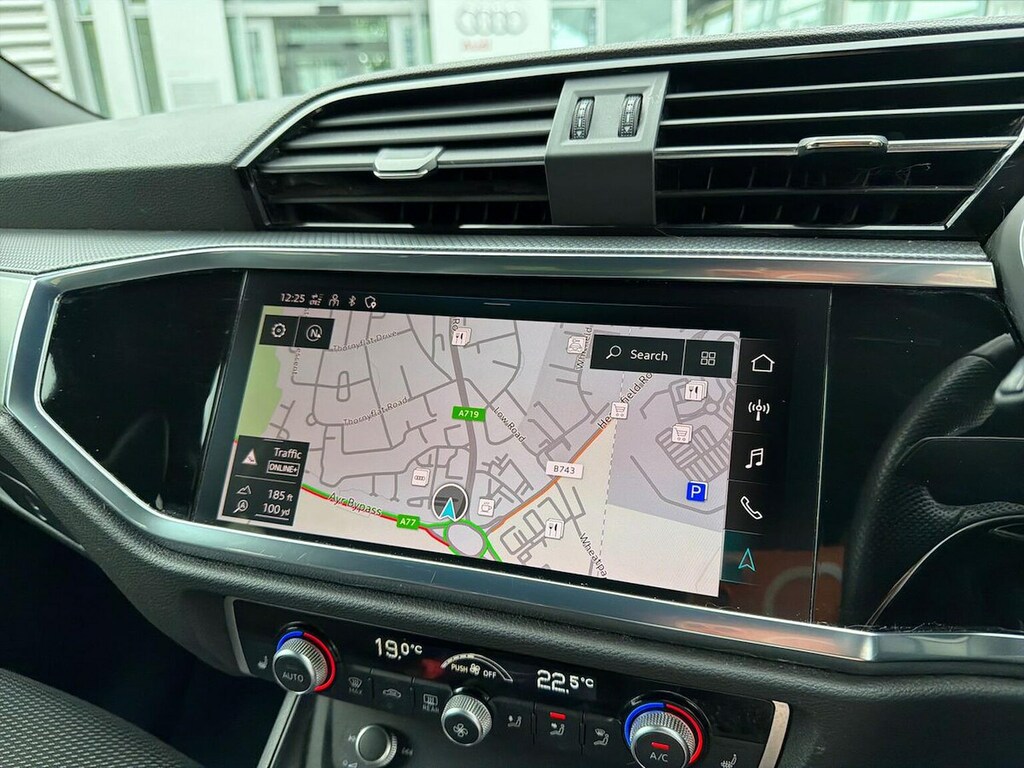 Audi Q3 Tdi S Line #23