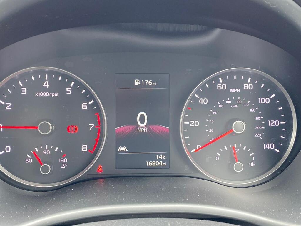Kia Stonic 2 Red #10