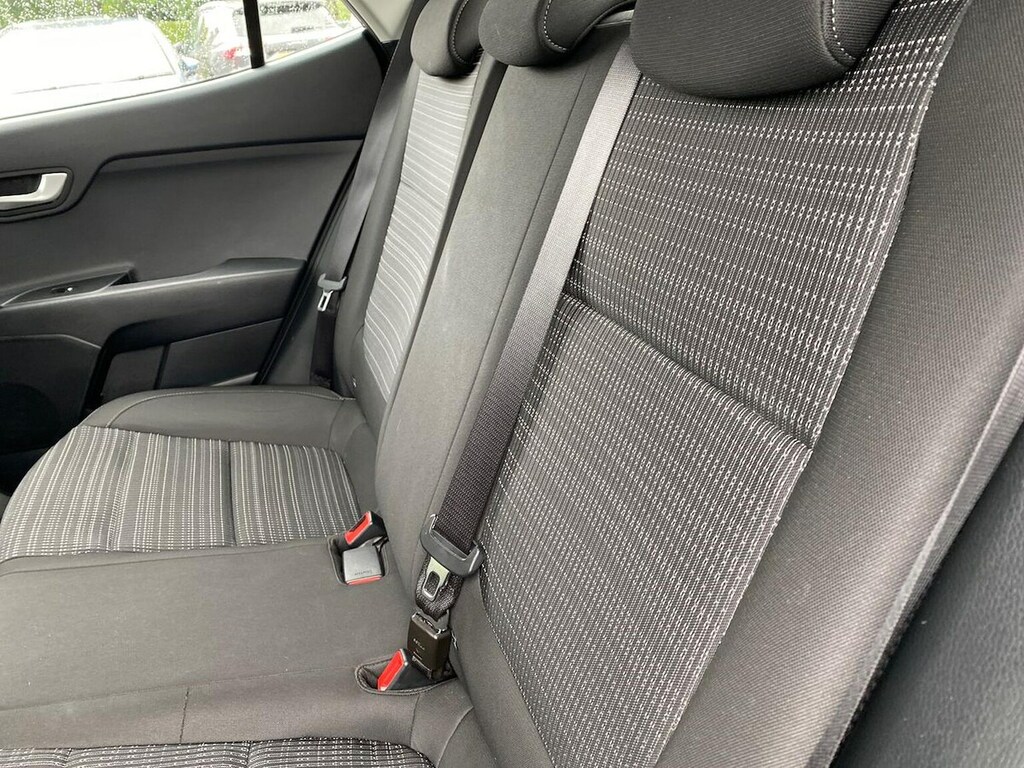 Kia Stonic 2 Red #16