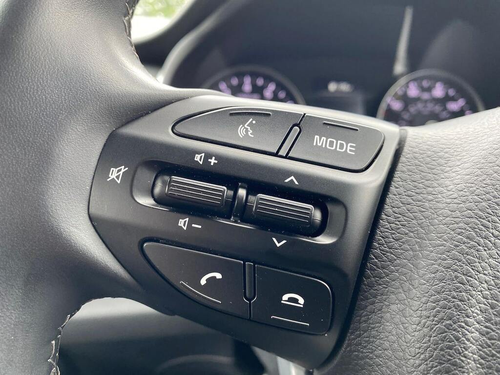 Kia Stonic 2 Red #26