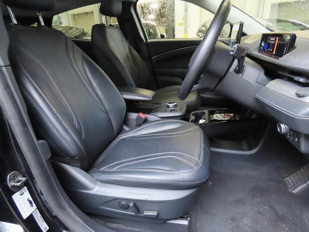 Ford Mustang Mach-E Standard Range 70Kwh Suv 2 Black #6