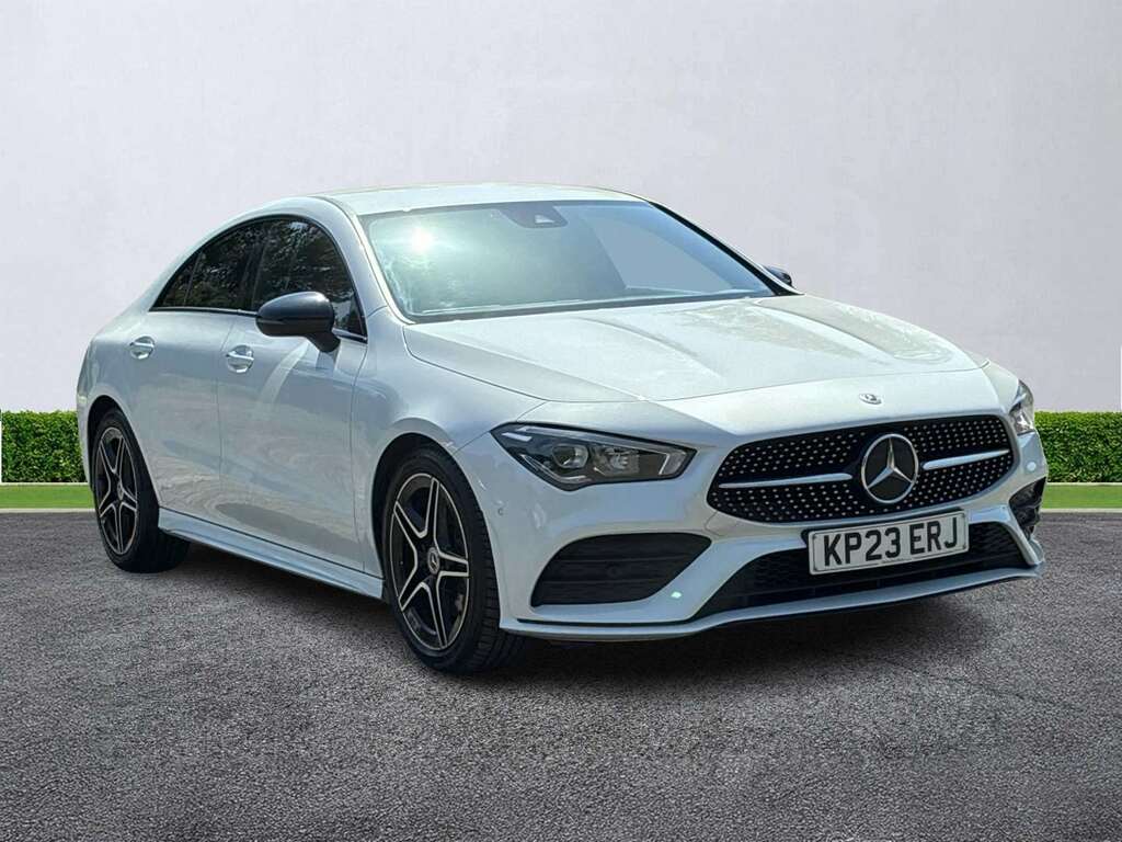 Mercedes-Benz CLA Class Cla 200 Amg Line Premium Tip White