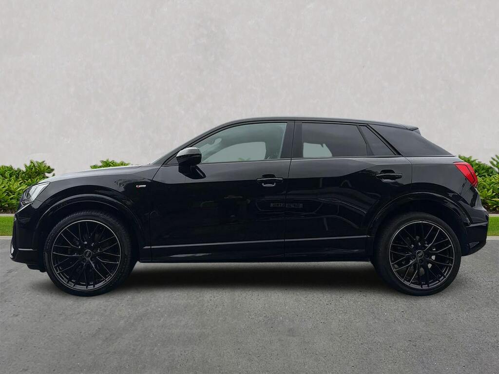 Audi Q2 Tfsi Cod Black Edition Black #19