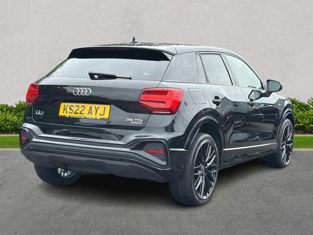 Audi Q2 Tfsi Cod Black Edition Black #18
