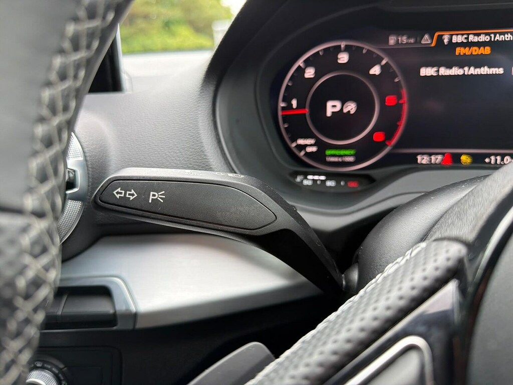 Audi Q2 Tfsi Cod Black Edition Black #29