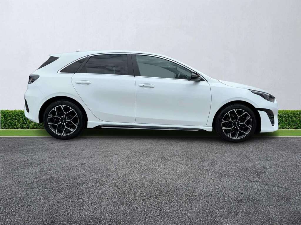 Kia Ceed 1.5T Gdi Isg Gt-line MW22PNO White #4