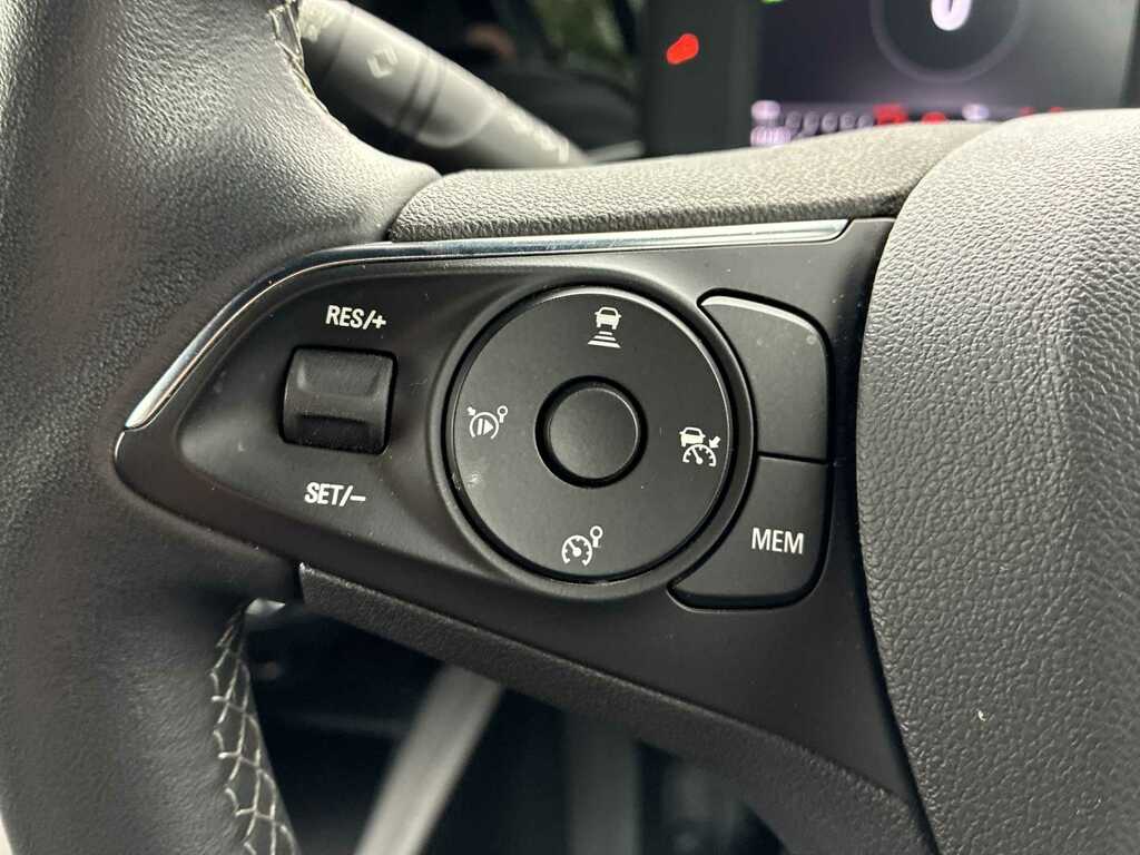 Vauxhall Mokka Suv White #23