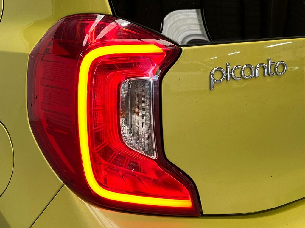 Kia Picanto 2 White #36